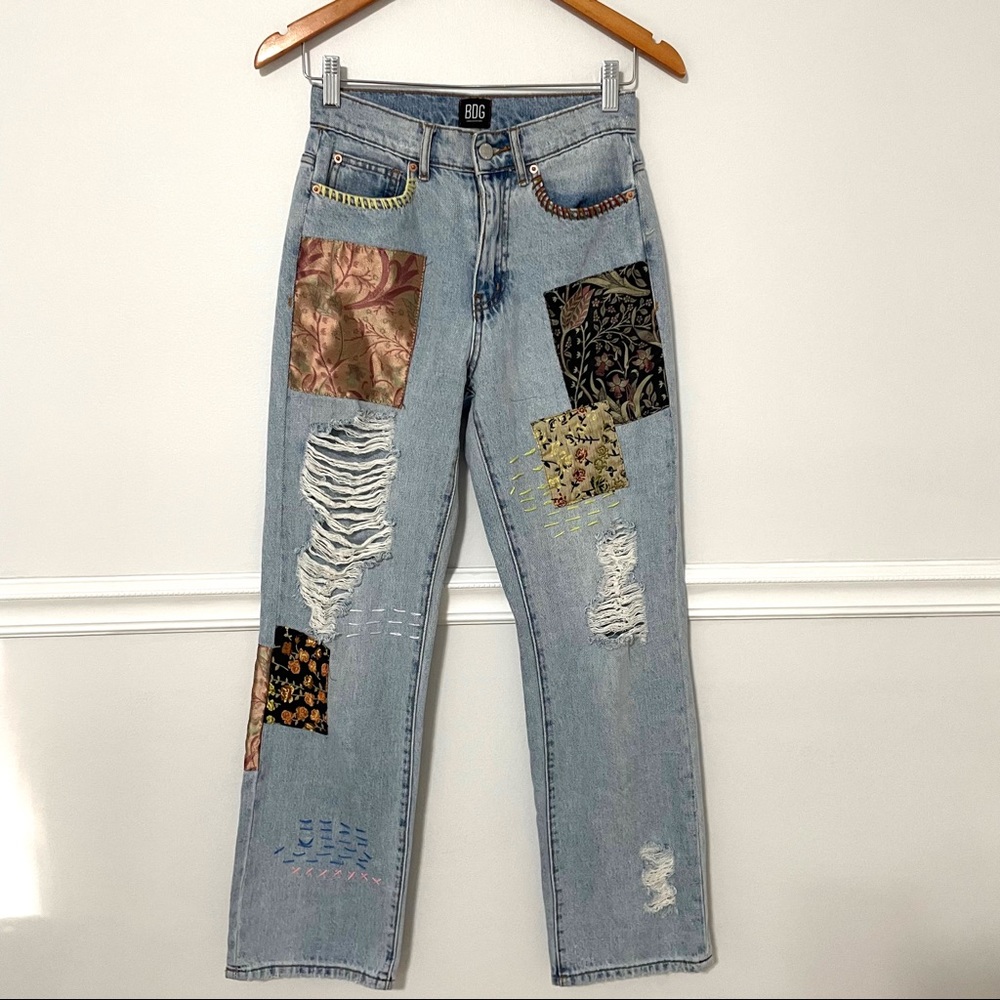 Urban Outfitters x BDG • high rise cowboy jean – printed patchwork sz 25 - Picture 4 of 9